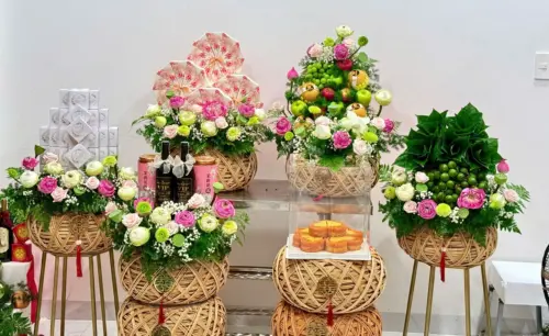 Mâm quả cưới 6 mâm tone hồng ( được đổi màu khay, hoa)