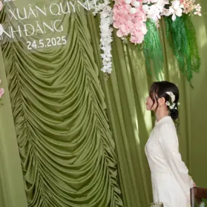 Gia tiên tone xanh hồng mới lạ siêu xinh
