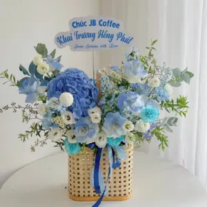 Tổng hợp các mẫu giỏ hoa tươi chúc mừng