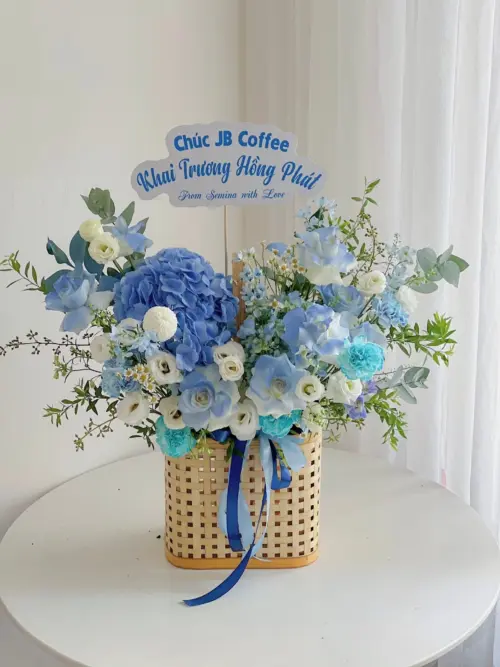 Tổng hợp các mẫu giỏ hoa tươi chúc mừng