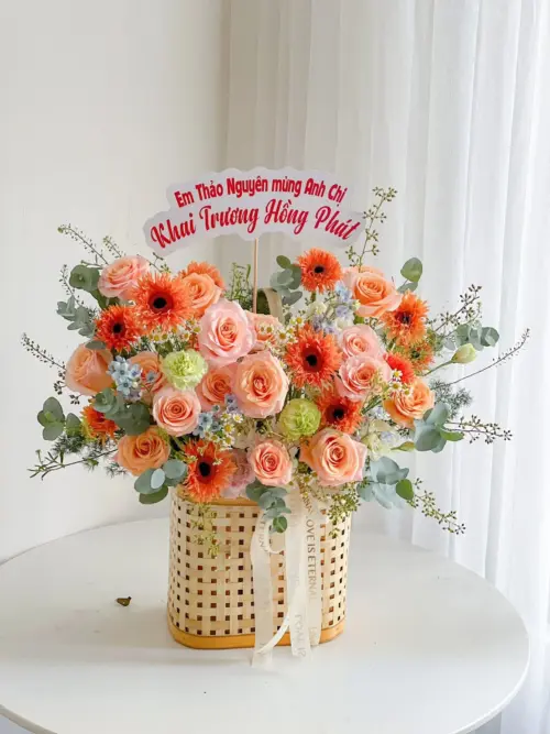 Tổng hợp các mẫu giỏ hoa tươi chúc mừng