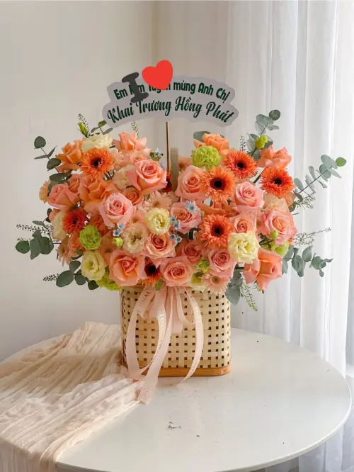 Tổng hợp các mẫu giỏ hoa tươi chúc mừng