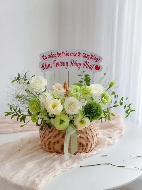 Tổng hợp các mẫu giỏ hoa tươi chúc mừng