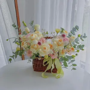 Tổng hợp các mẫu giỏ hoa tươi chúc mừng